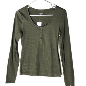 Army Green Long sleeve with buttons